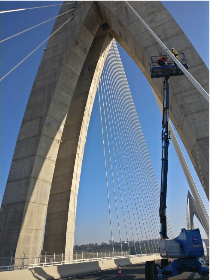 Les équipes SIXENSE SHM sur le pont Mohamed VI au Maroc